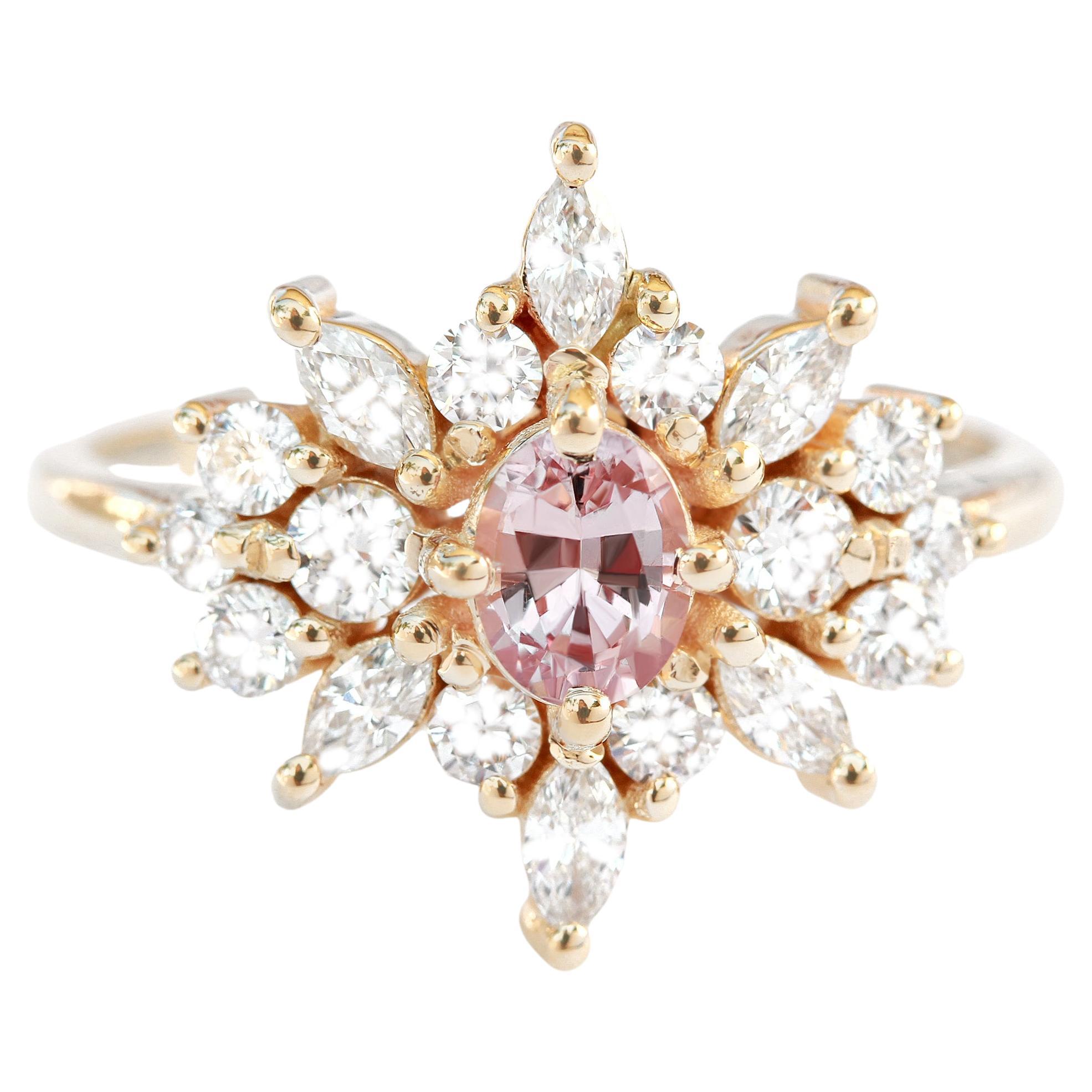 Zafiro rosa ovalado y diamantes Anillo de compromiso único, Novia alternativa, Phoenix en venta