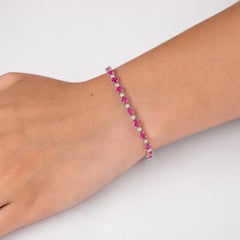 5,82-Karat-Tennisarmband zum Kombinieren mit ovalen natürlichen Rubinen und Diamanten, 14-karätiges Weißgold
