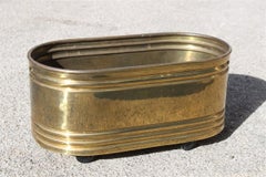 Oval Planter Holder in Solid Brass Italian Design 1970s Cachepot Jardiniere