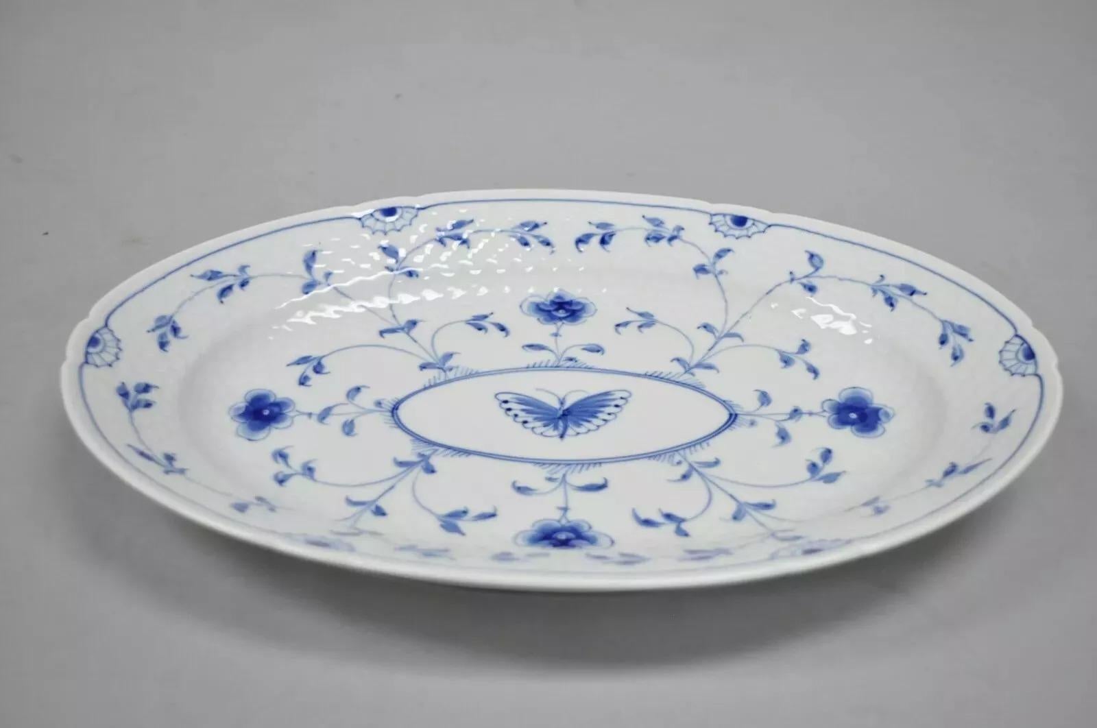 Plato ovalado 16 Bing y Grondahl B&G Kjøbenhavn Dinamarca Encaje de mariposa Azul en venta 1