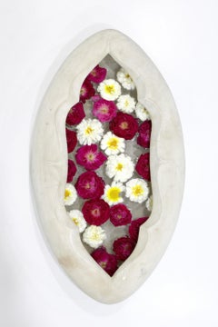 Vaso ovale in marmo bianco di Paul Mathieu per Stephanie Odegard