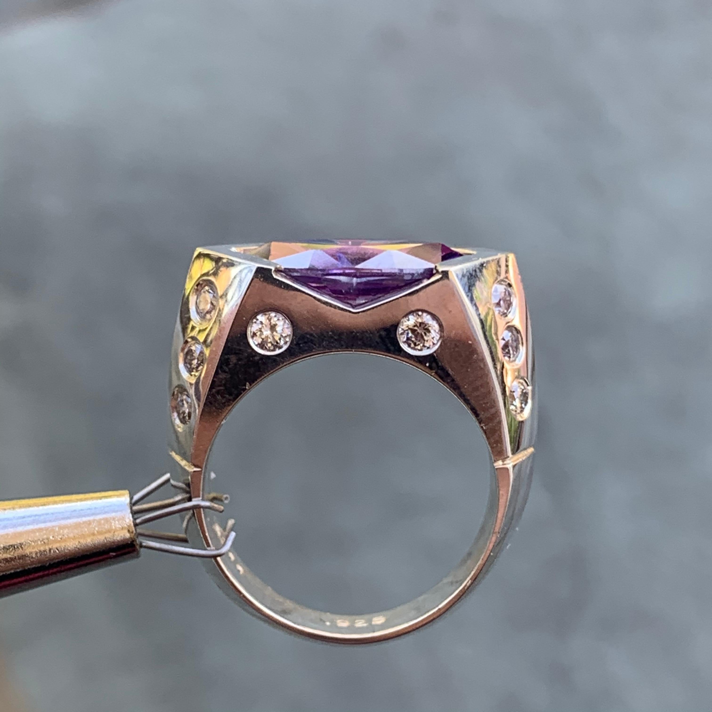 Oval Purple Gemstone Ring February , September, December Birthstone Month In New Condition For Sale In West Hollywood, CA