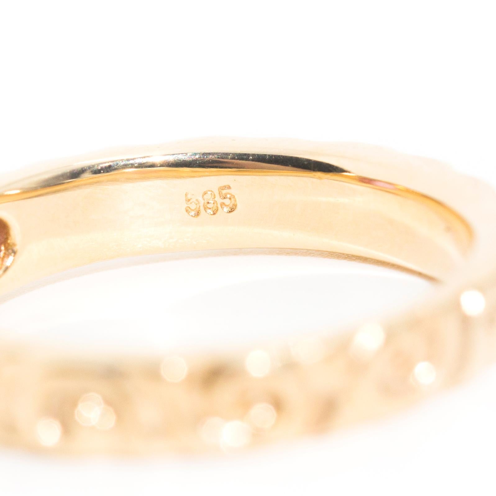 Ovaler lila-rosa natürlicher Saphir Scroll Vintage-Ring aus 14 Karat Gelbgold 1