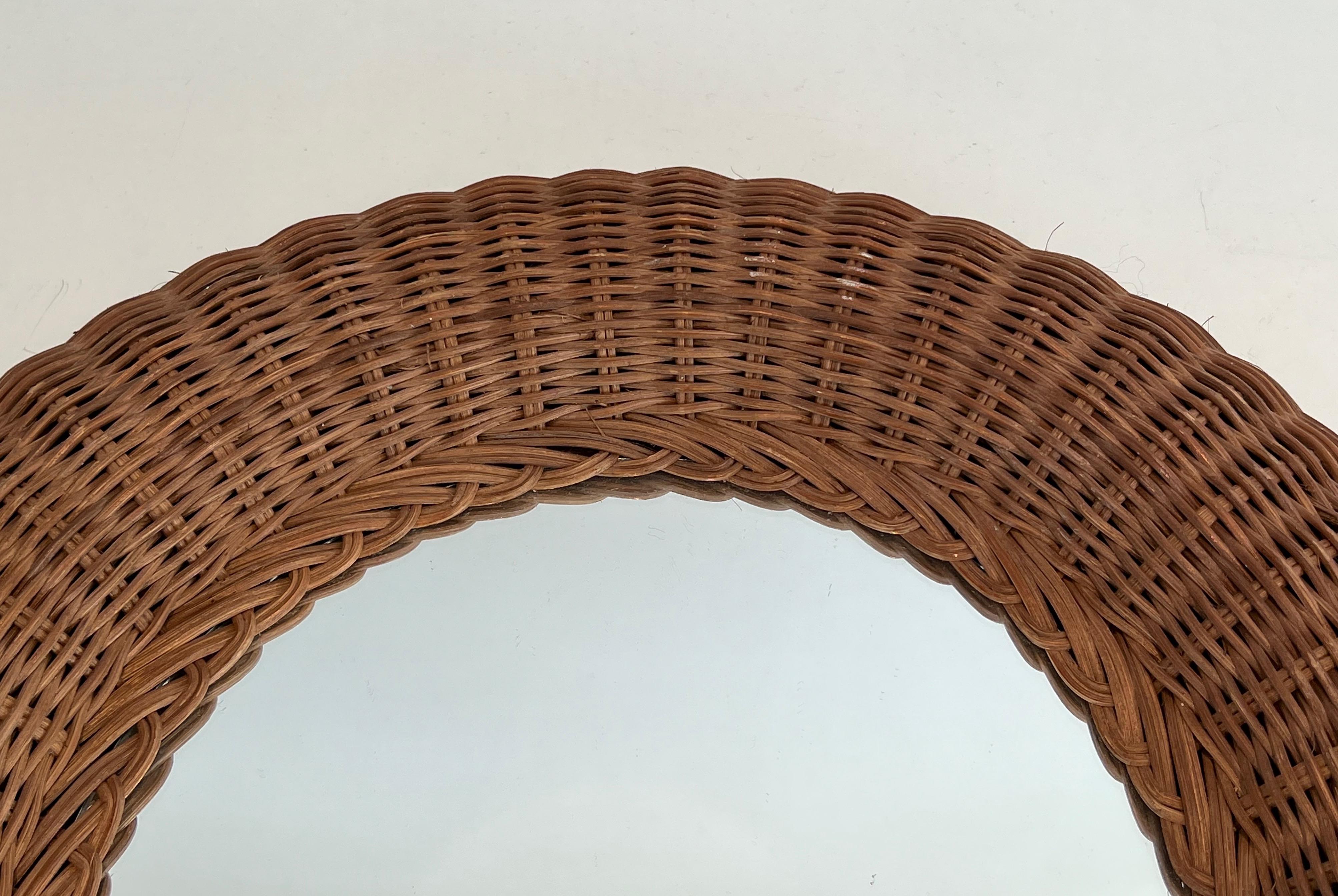 Oval rattan mirror. French work. Circa 1970 For Sale 2