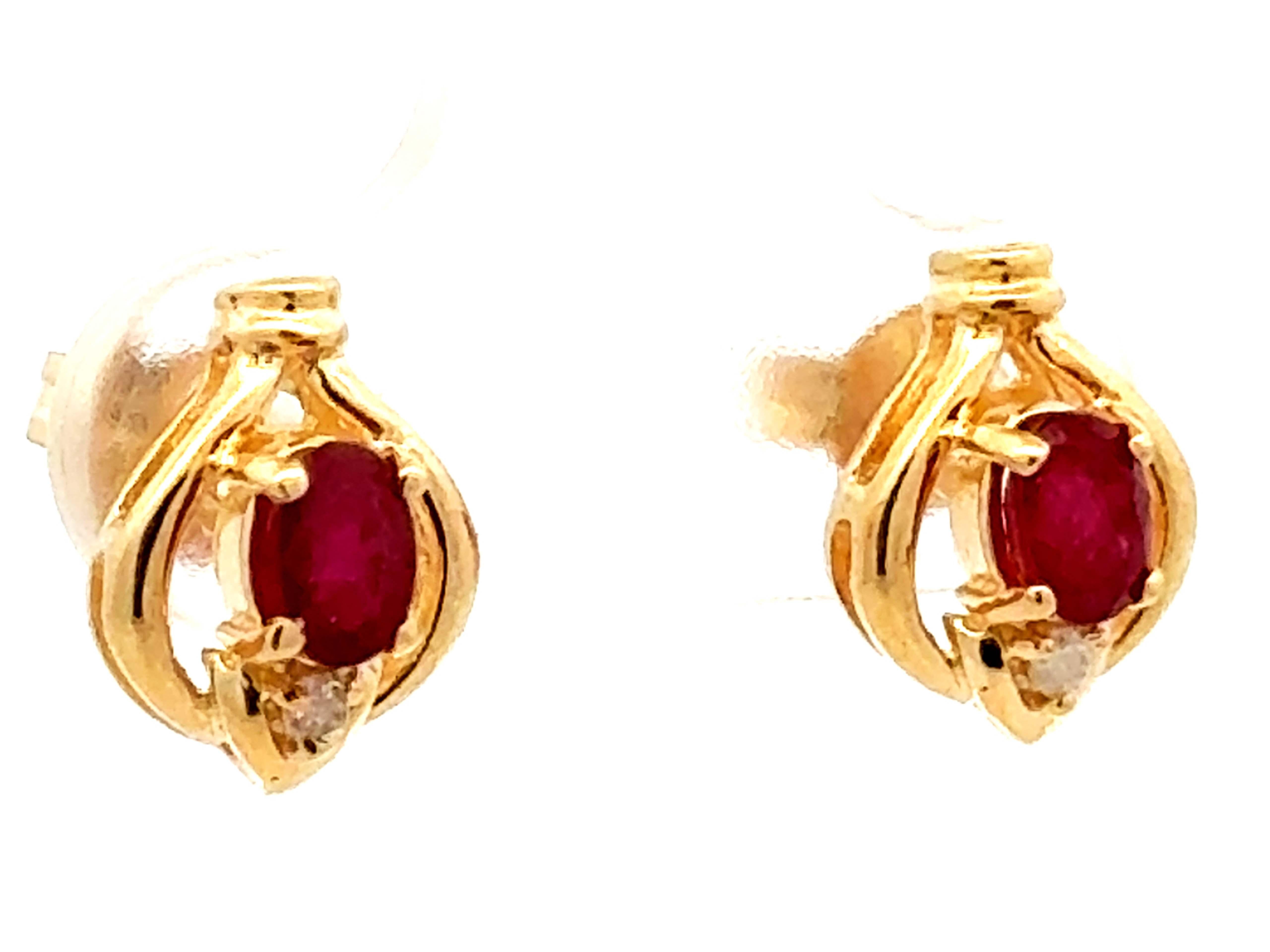 Modern Oval Red Ruby and Diamond Stud Earrings 14k Yellow Gold For Sale
