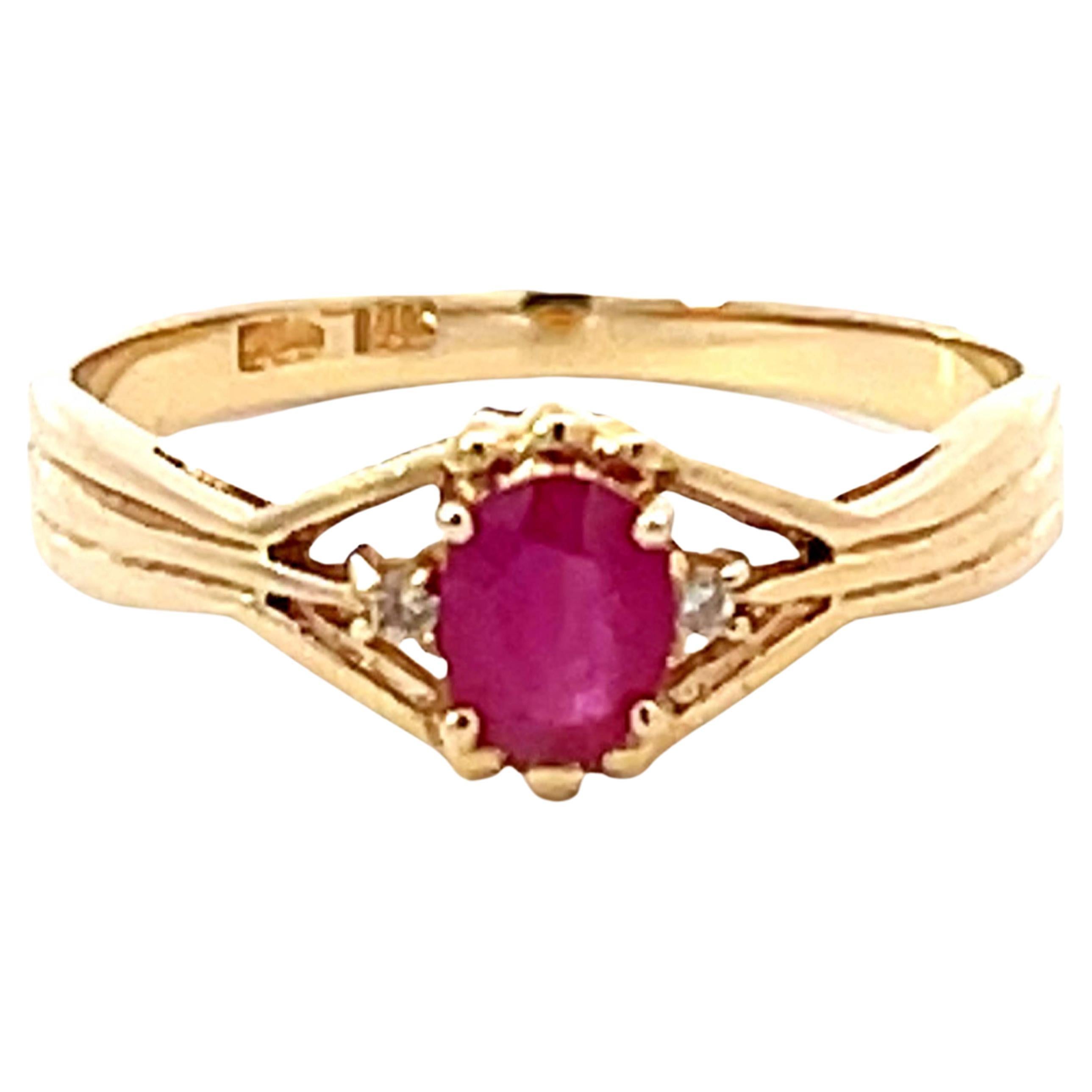 Oval Red Ruby Diamond Ring in 14k Yellow Gold For Sale