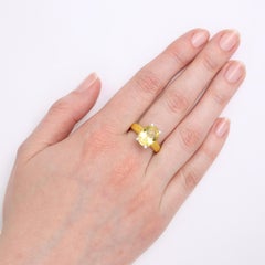 Oval Ring, 18k Yellow White Gold, Vitreous Enamel 6 Diamonds 0.06ct Yellow Beryl