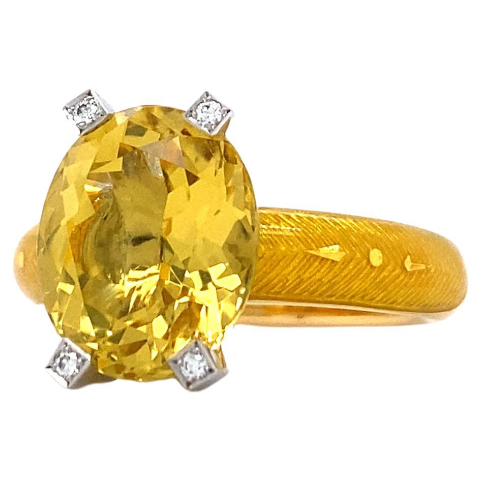 Bague ovale en or jaune et blanc 18 carats, émail vitreux 6 diamants 0,06 carat béryl jaune