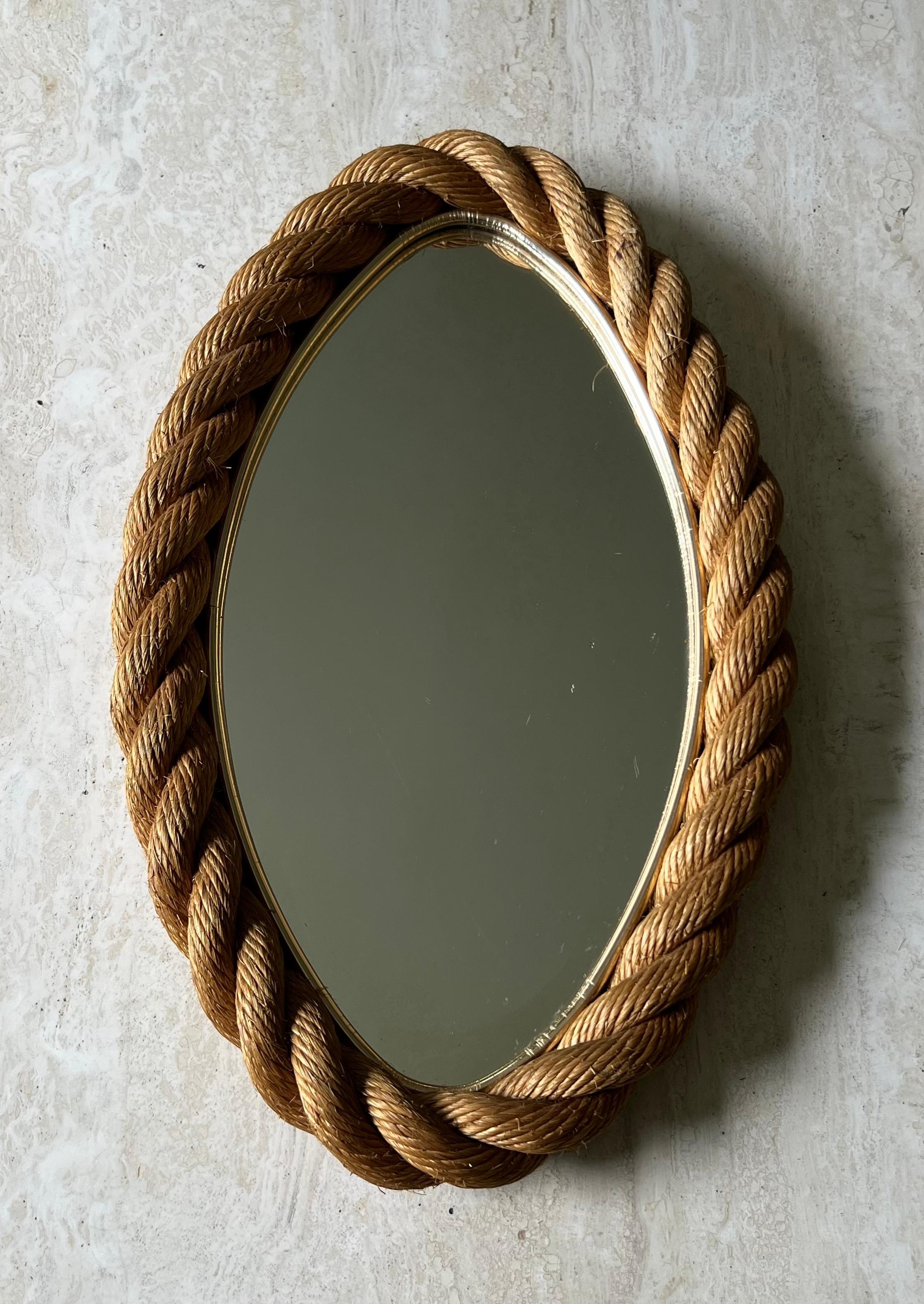Oval Rope Mirror in the Style of Adrien Audoux and Frida Minet. Circa 1950 (Moderne der Mitte des Jahrhunderts) im Angebot