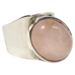Oval Rose Quartz Ring