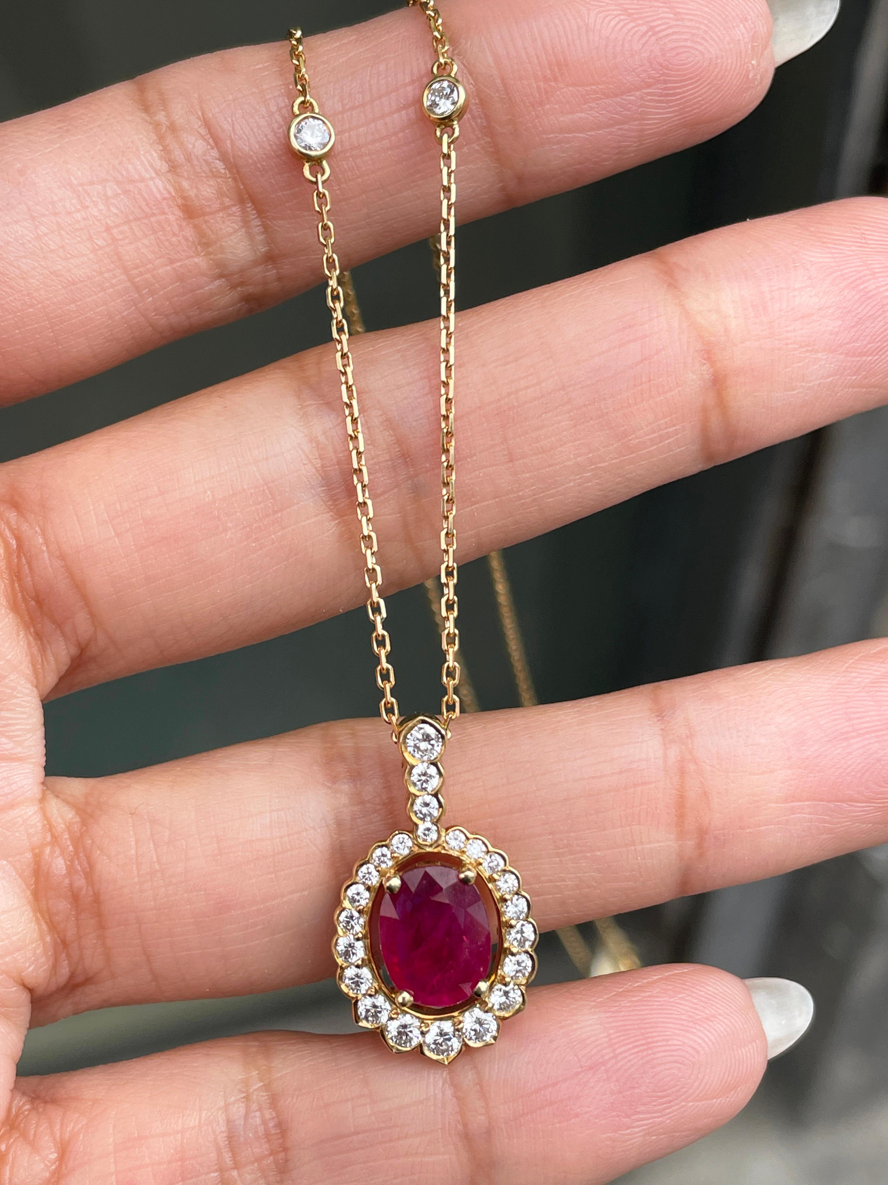 Women's or Men's Oval Ruby and Diamond 18 Carat Gold Pendant Necklace