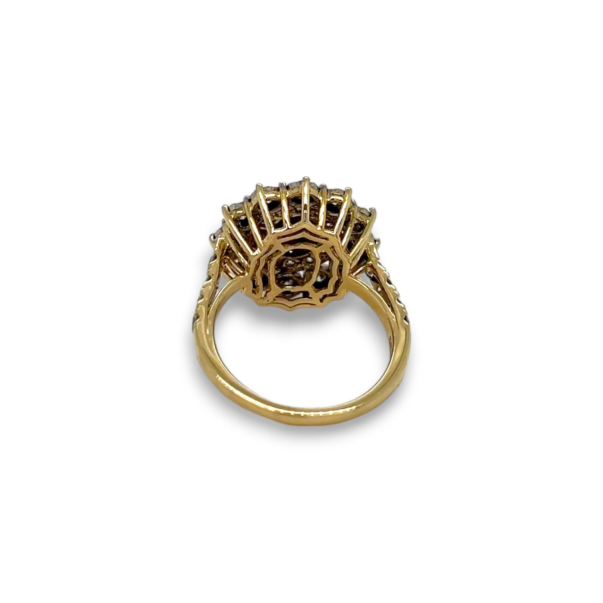 Statement-Ring mit ovalem Rubin und Diamant für Damen oder Herren im Angebot