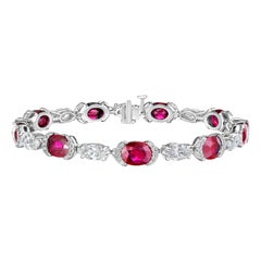 Pulsera de Rubíes Ovalados y Diamantes Marquesa