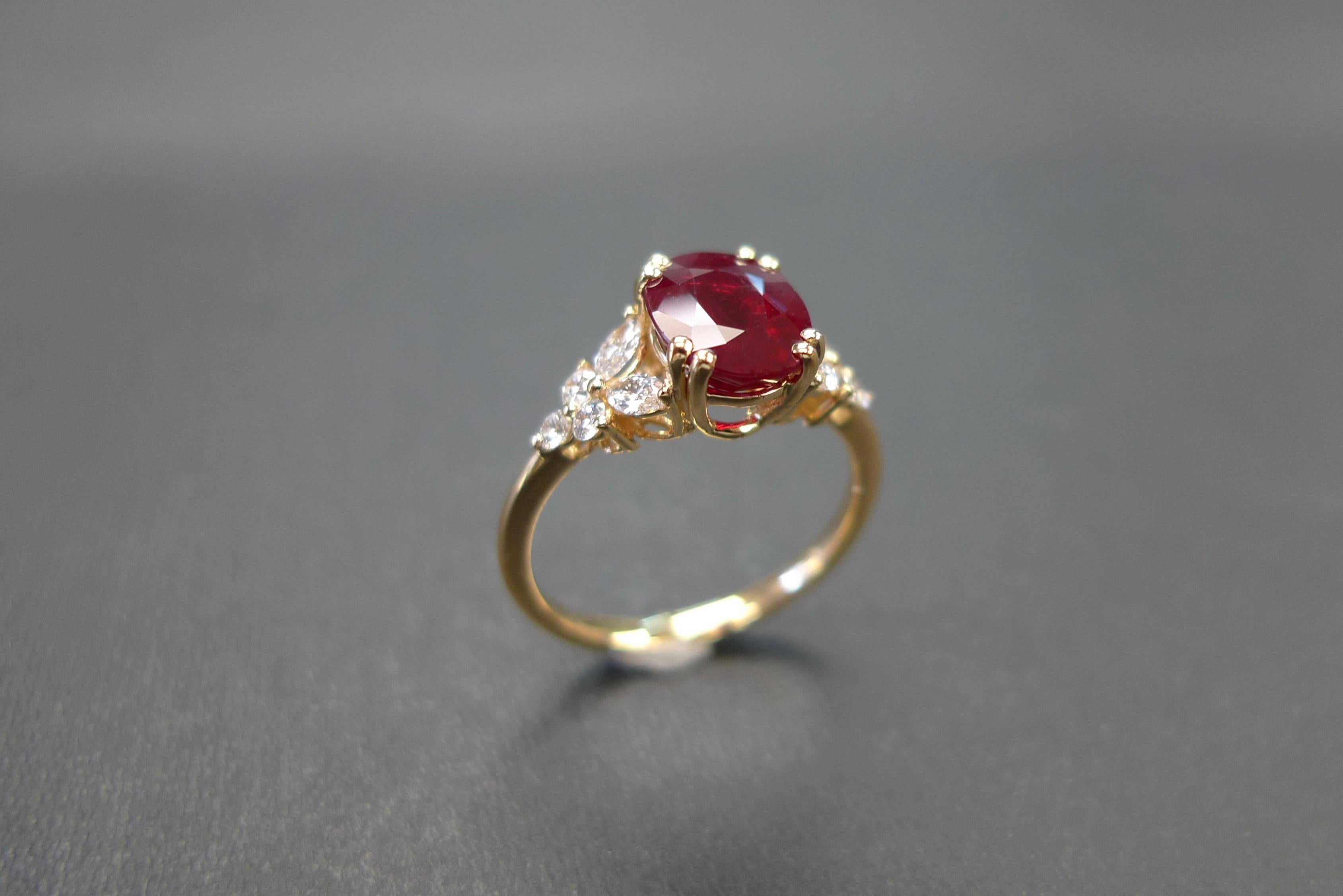 Im Angebot: Einzigartiger Verlobungsring mit ovalem Rubin Burma GRS-Zertifikat und Marquise-Diamant () 11