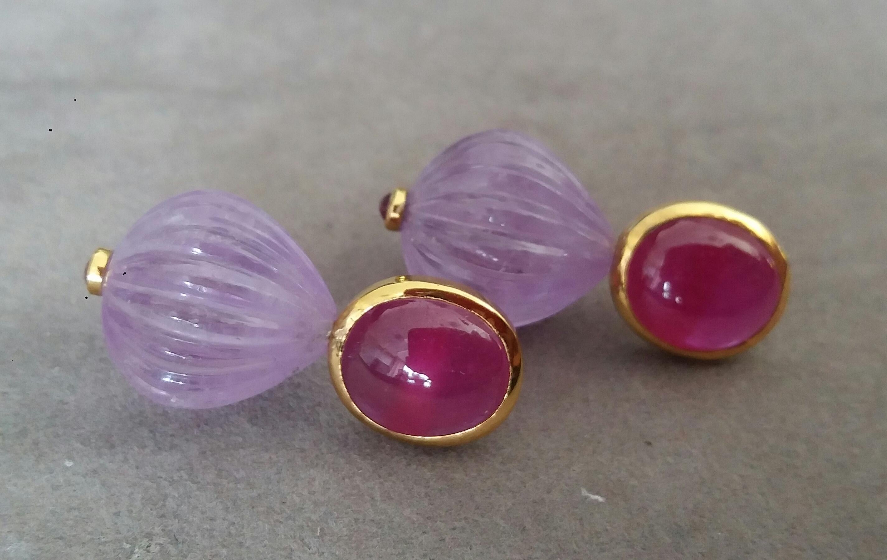 Oval Ruby Cabochons Yellow Gold Bezel Carved Amethyst Round Drops Stud Earrings in vendita 1