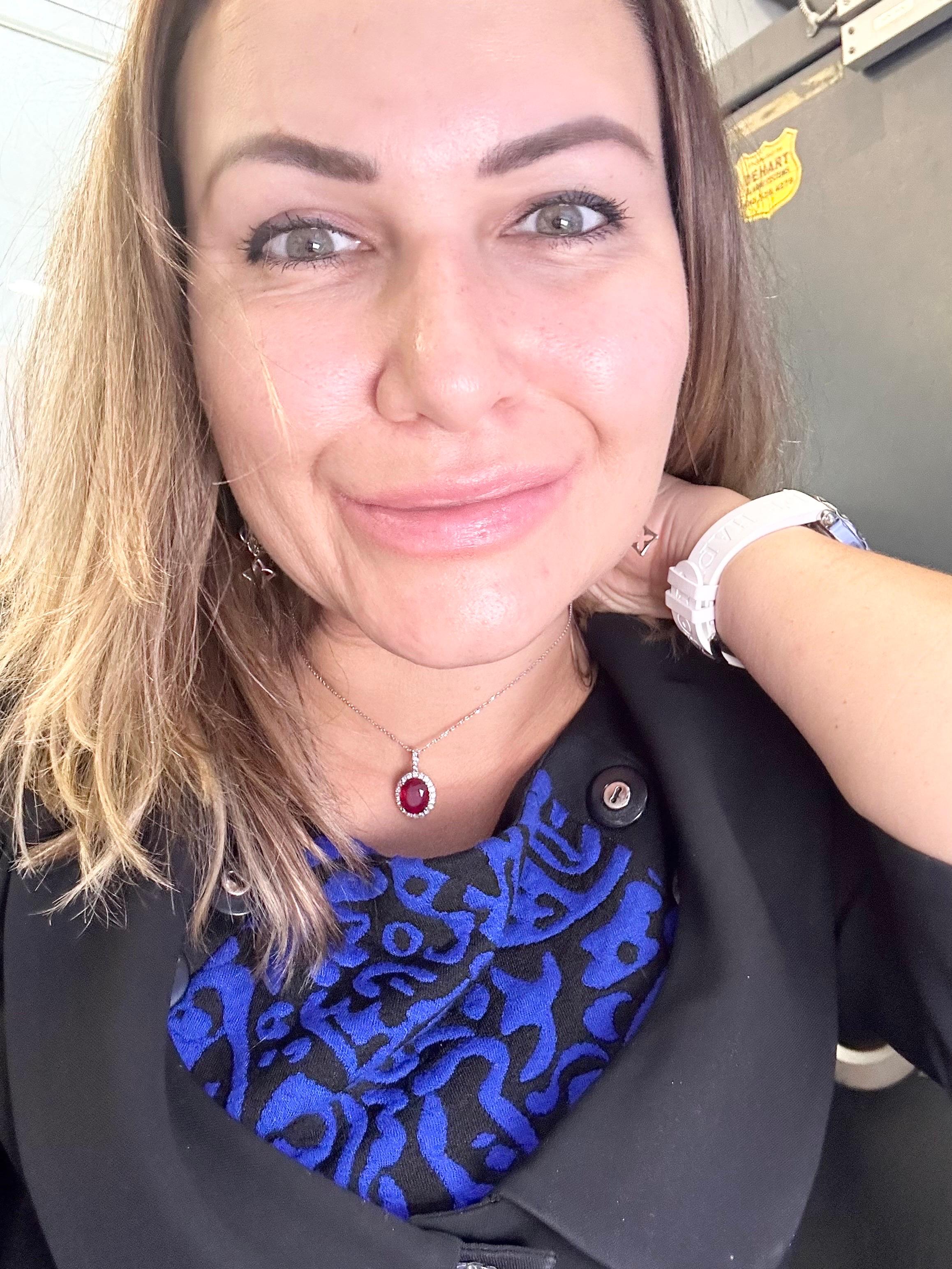 da uomo o donna Collana con rubino ovale e diamante in oro 18KT in vendita