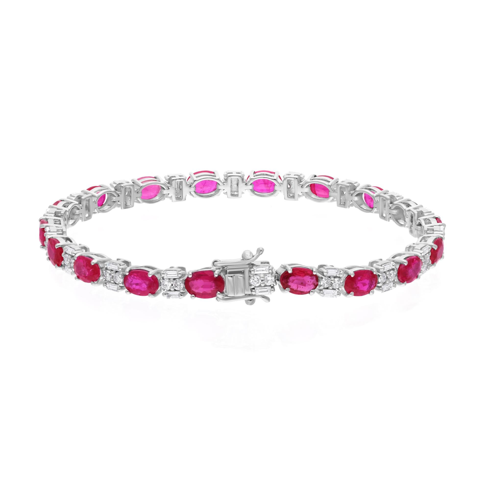 Natural 10.29 Tcw Oval Ruby Gemstone SI/H Diamond 18 Karat White Gold Bracelet For Sale 1