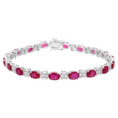 Pulsera de oro blanco de 18 quilates con gema de rubí natural ovalado SI/H de 10,29 tcw y diamante