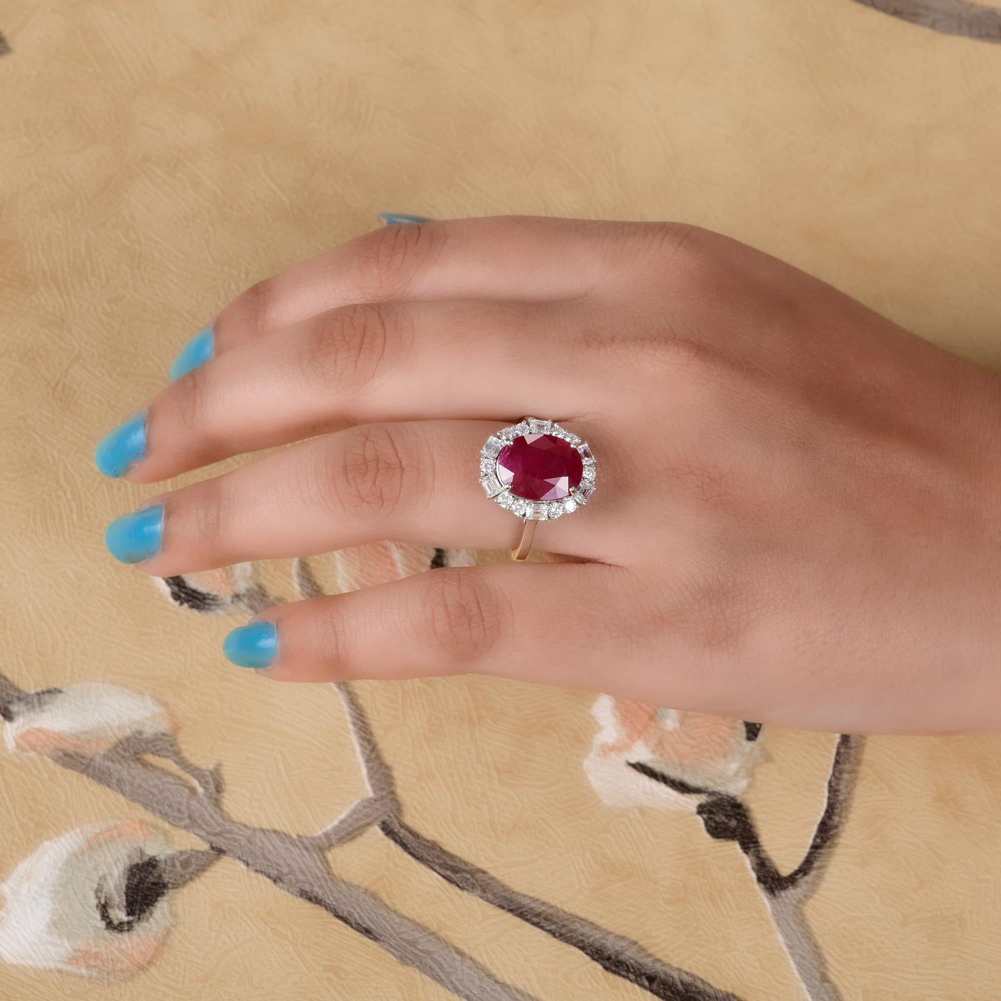 Oval Ruby Gemstone Cocktail Ring Diamond 14 Karat White Gold Handmade Jewelry In New Condition For Sale In Diera, Dubai