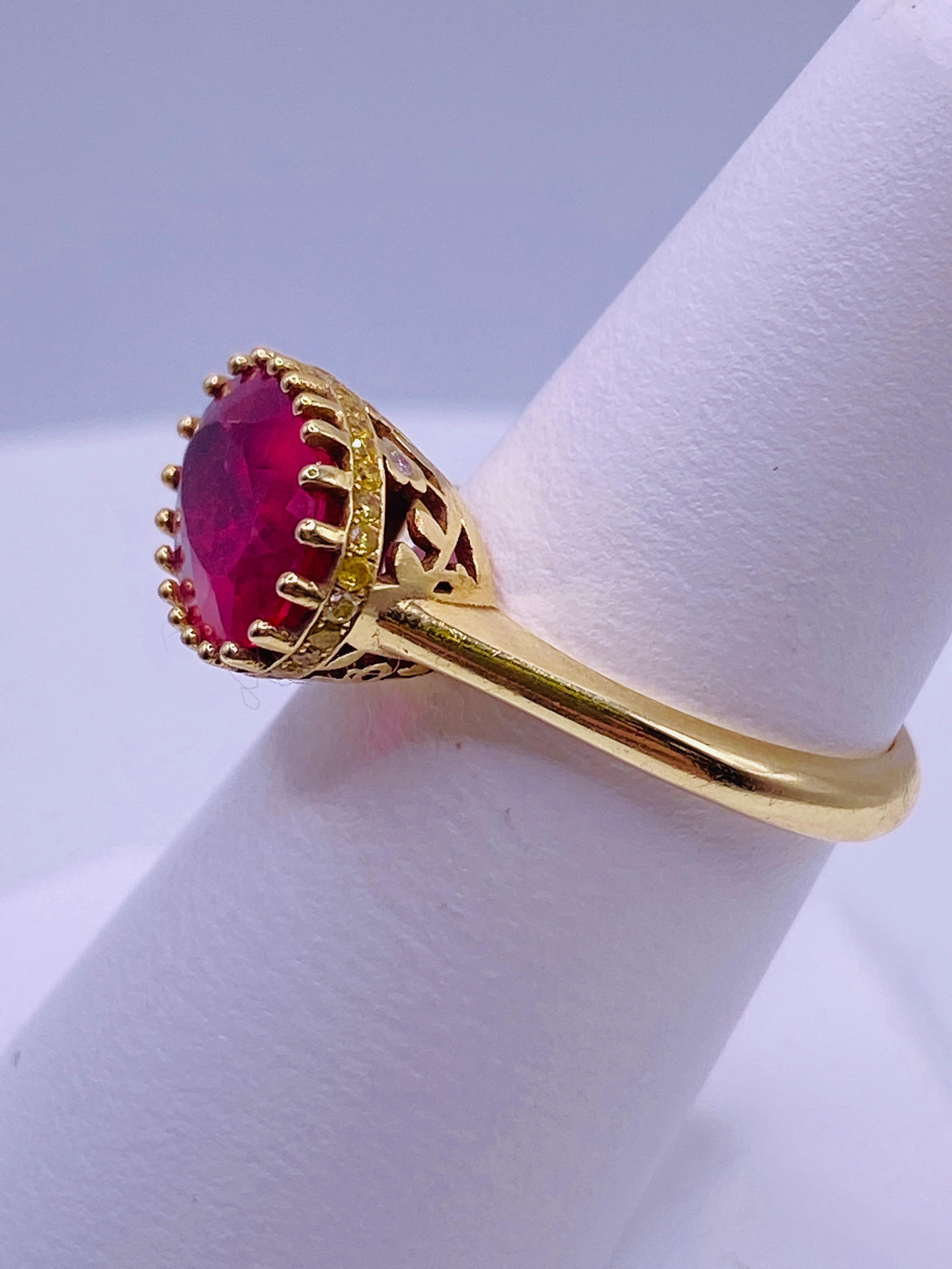 Oval Ruby-Pink Tourmaline and Yellow Diamond Ring In New Condition For Sale In DALLAS, TX