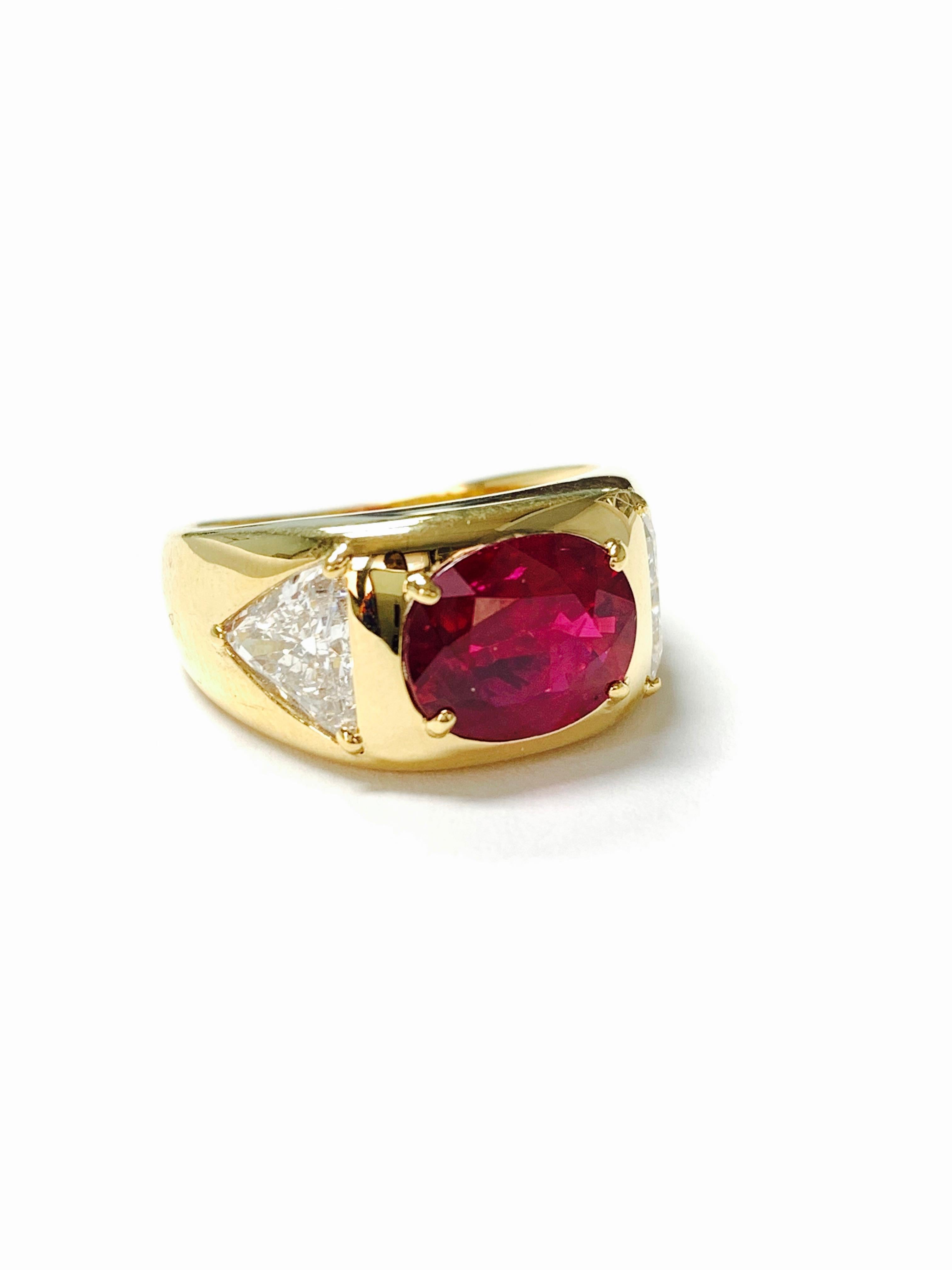 Oval Ruby Ring And Trillion Diamond Engagement Ring in 18K Gold, AGL Certified For Sale 2