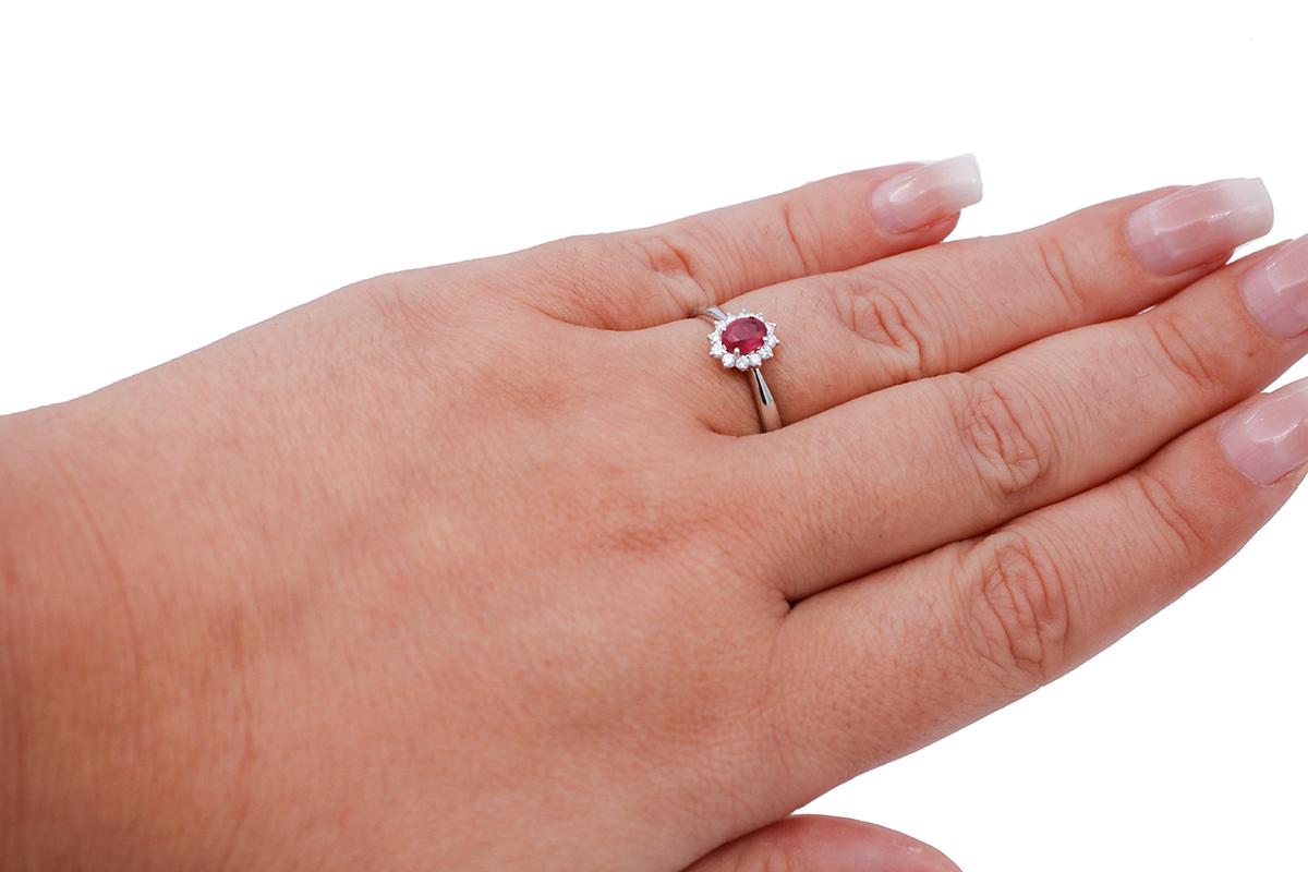 Women's Oval Ruby, White Diamonds, 18 Karat White Gold Modern Ring For Sale