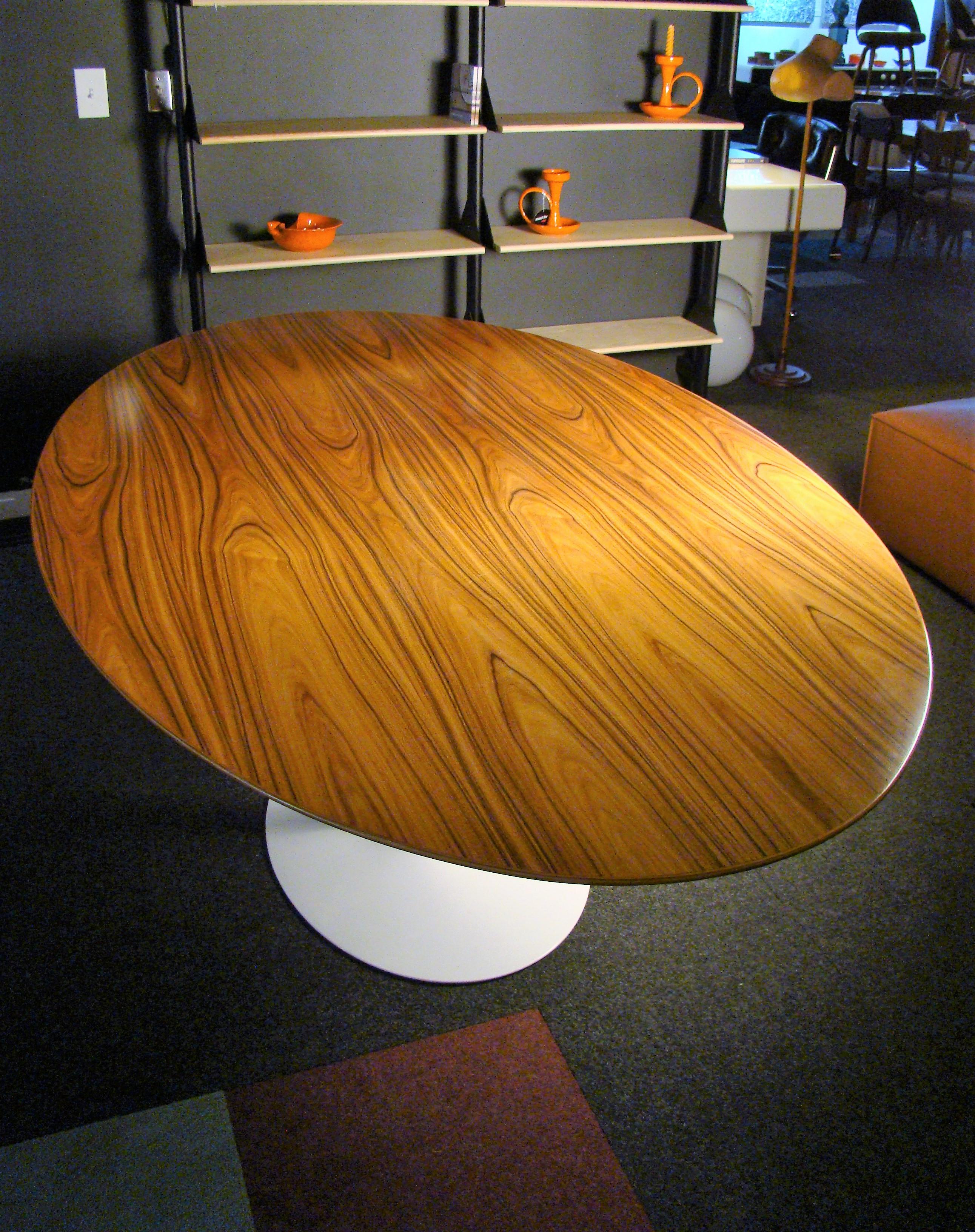 Aluminum Oval Saarinen Tulip Pedestal Table in Quarter Sawn Teak for Knoll International