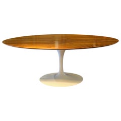Vintage Oval Saarinen Tulip Pedestal Table in Quarter Sawn Teak for Knoll International