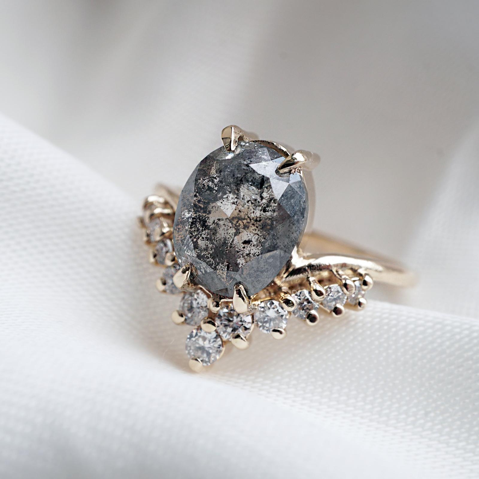 Oval Salt and Pepper Diamond Engagement Ring In New Condition For Sale In New York, NY