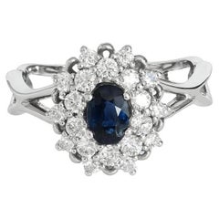 Bague en or 14k avec saphir ovale.