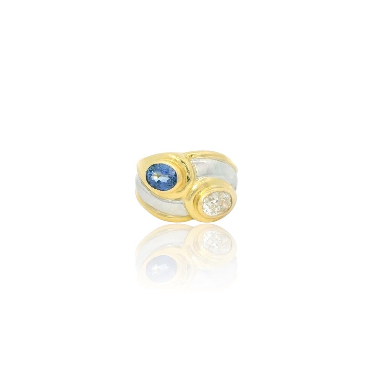 Anillo oval de zafiro y diamantes circa 1980 en Excelente estado para la venta en Uccle, BE
