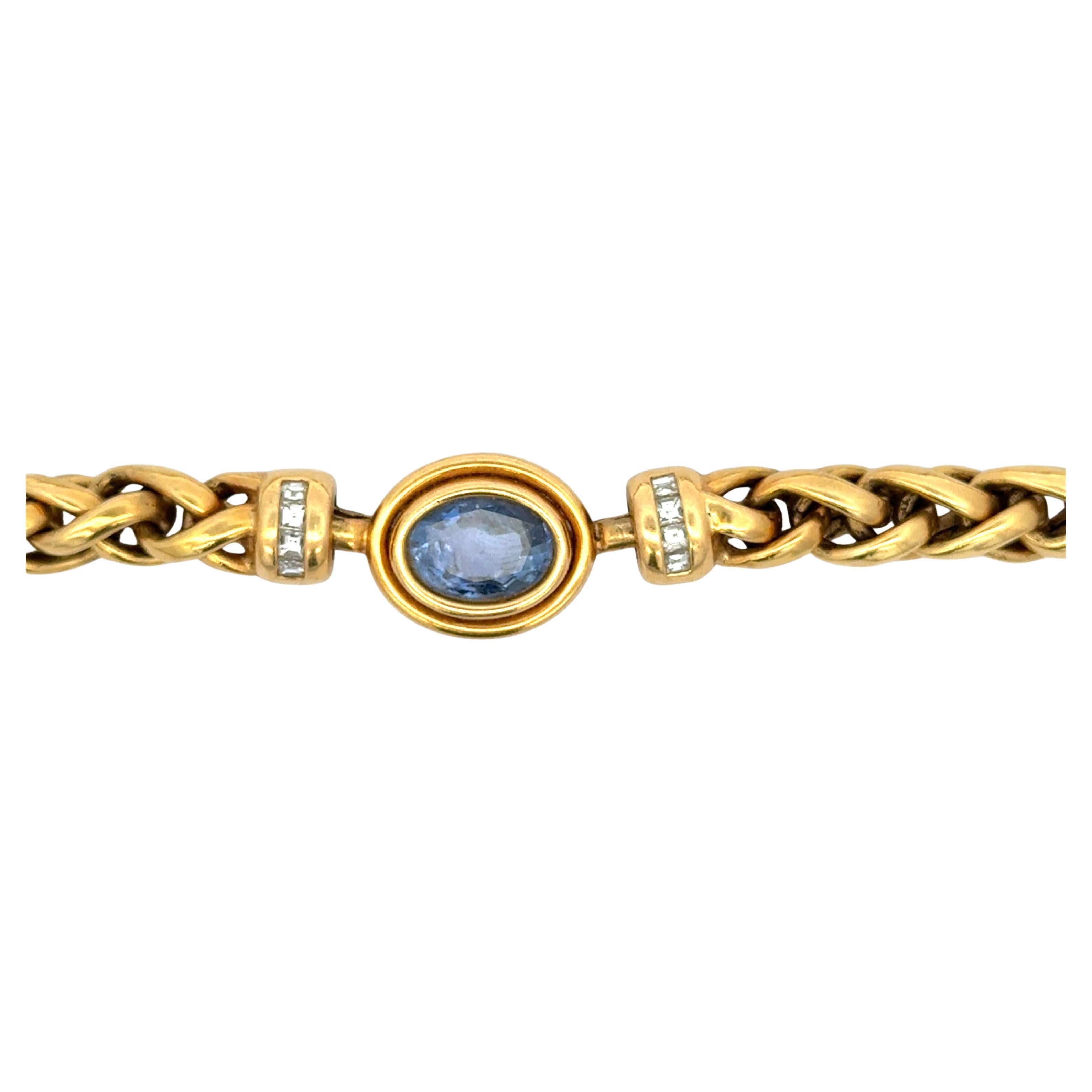 Contemporain Collier à maillons cubains en or jaune 18 carats avec chaton en saphir ovale 52.4 grammes 18