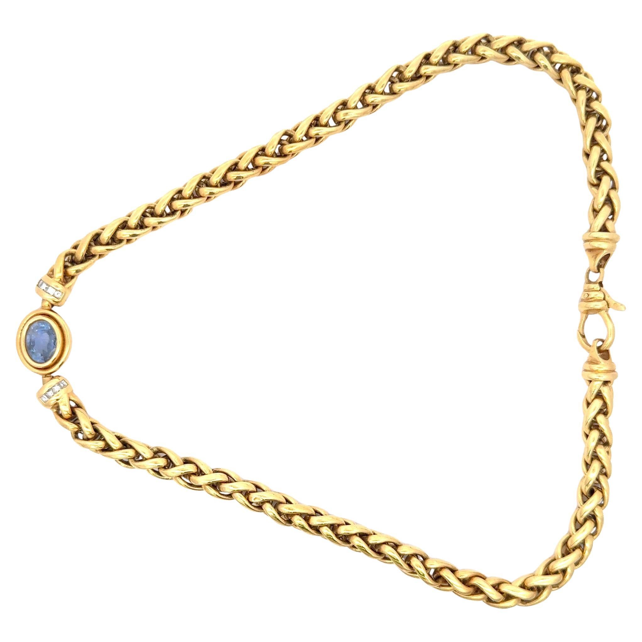 Taille ovale Collier à maillons cubains en or jaune 18 carats avec chaton en saphir ovale 52.4 grammes 18