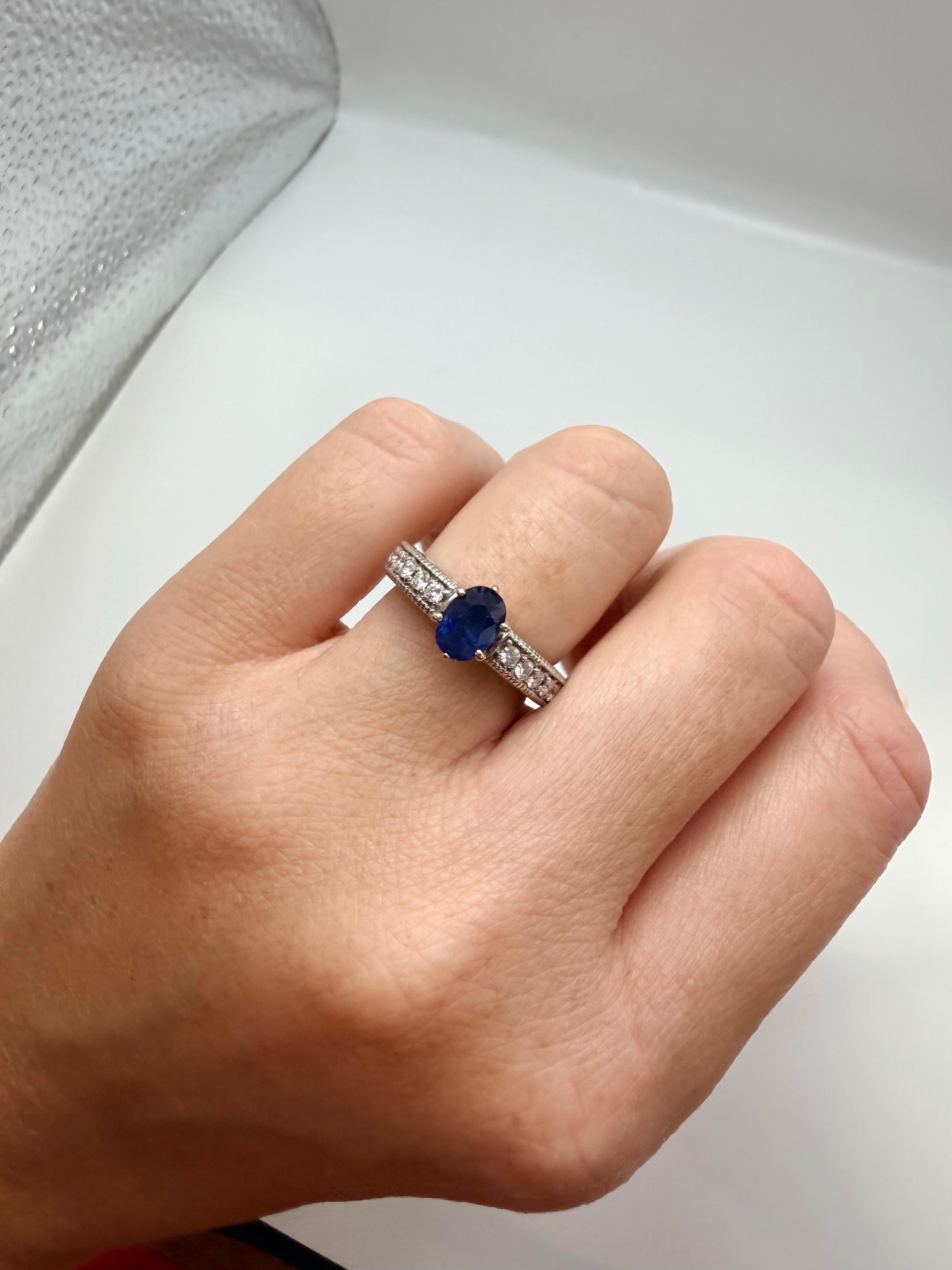 Anillo de compromiso zafiro ovalado oro 14KT en venta 1