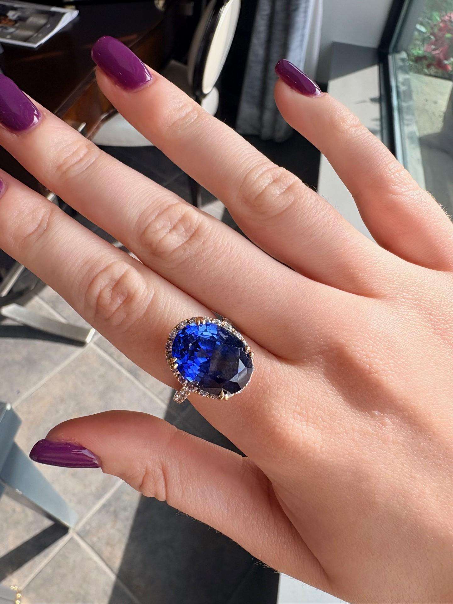 Anello con zaffiro ovale in vendita 3