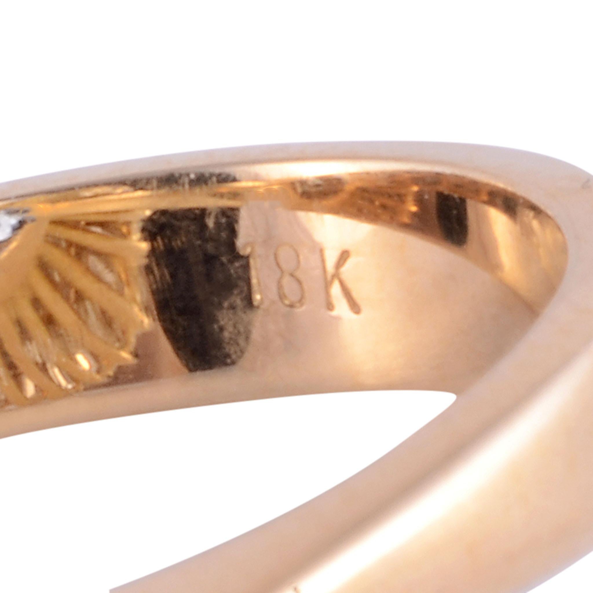 Oval Sapphire & VS Diamond 18K Ring For Sale 1