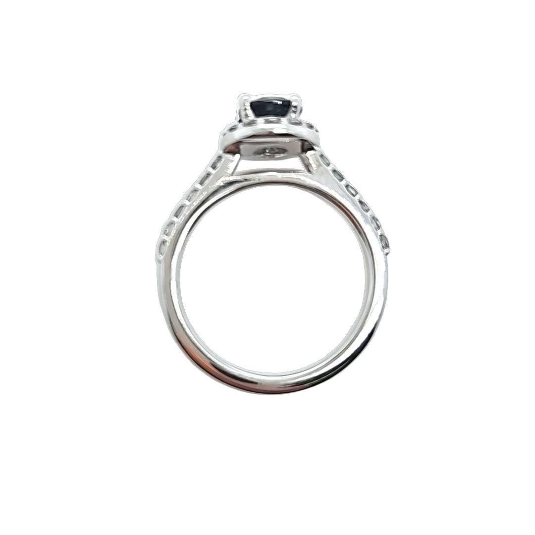 Oval Cut Oval Sapphire with Diamond Halo Ring For Sale