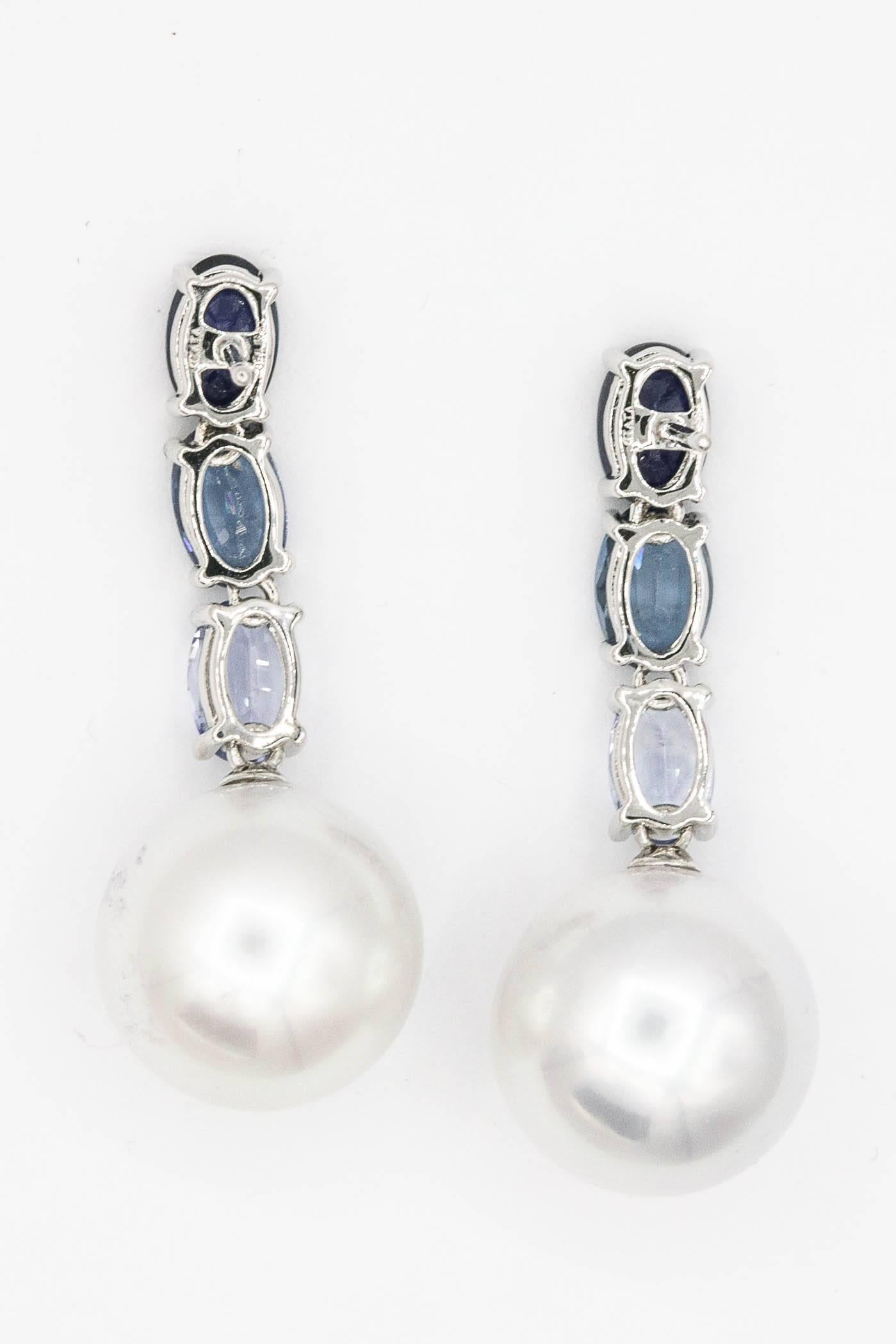 Oval Sapphires South Sea Pearls Dangle Drop Earrings 3 Carats 18K White Gold In New Condition For Sale In New York, NY