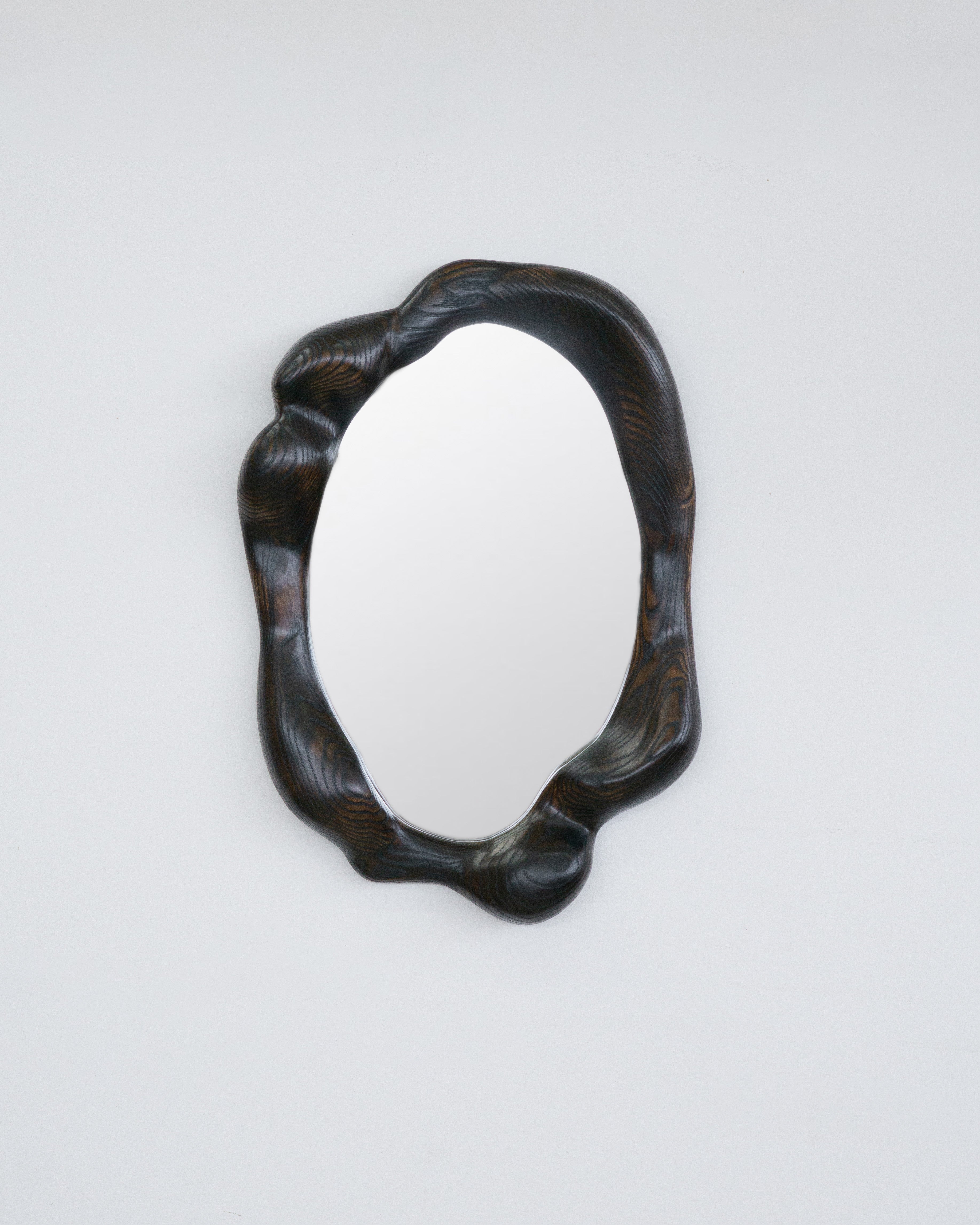 Specchio scultoreo ovale in Oak Oak - Specchio ondulato