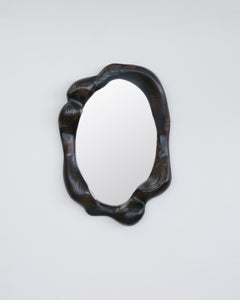 Espejo Escultórico Ovalado en Roble Carbón - Espejo Ondulado Espejo Escultórico Ovalado en Roble Carbón - Espejo Ondulado