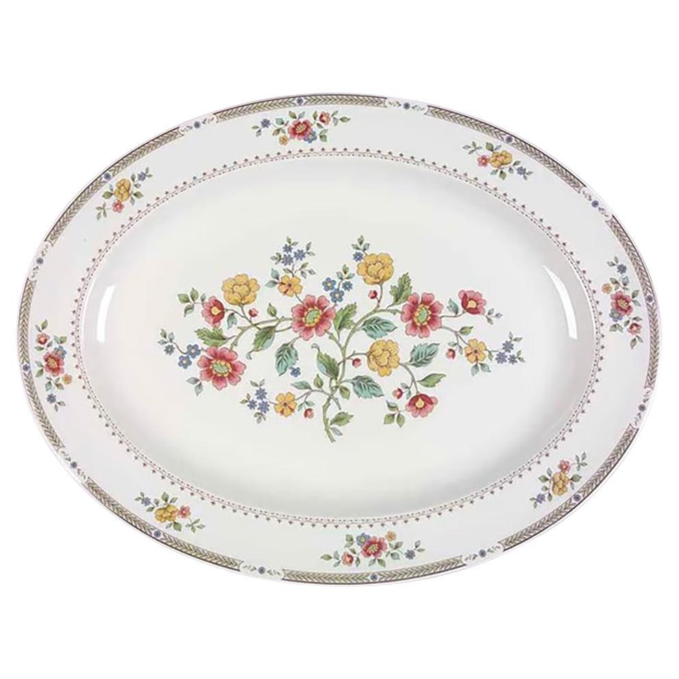 Ovaler Servierteller aus Veilchenholz von Royal Doulton im Angebot