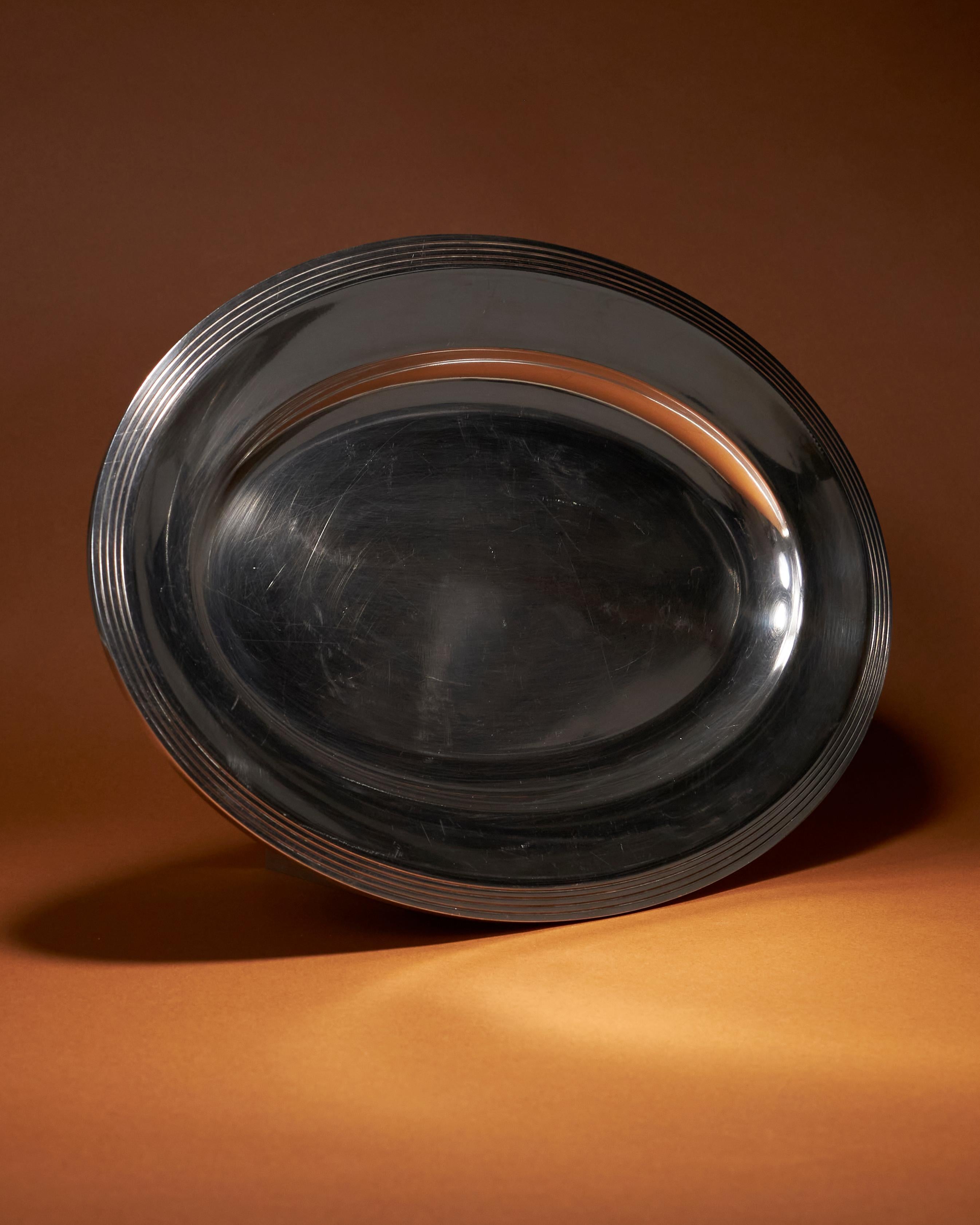 20ième siècle Plat de service ovale, Christofle, 1970 en vente