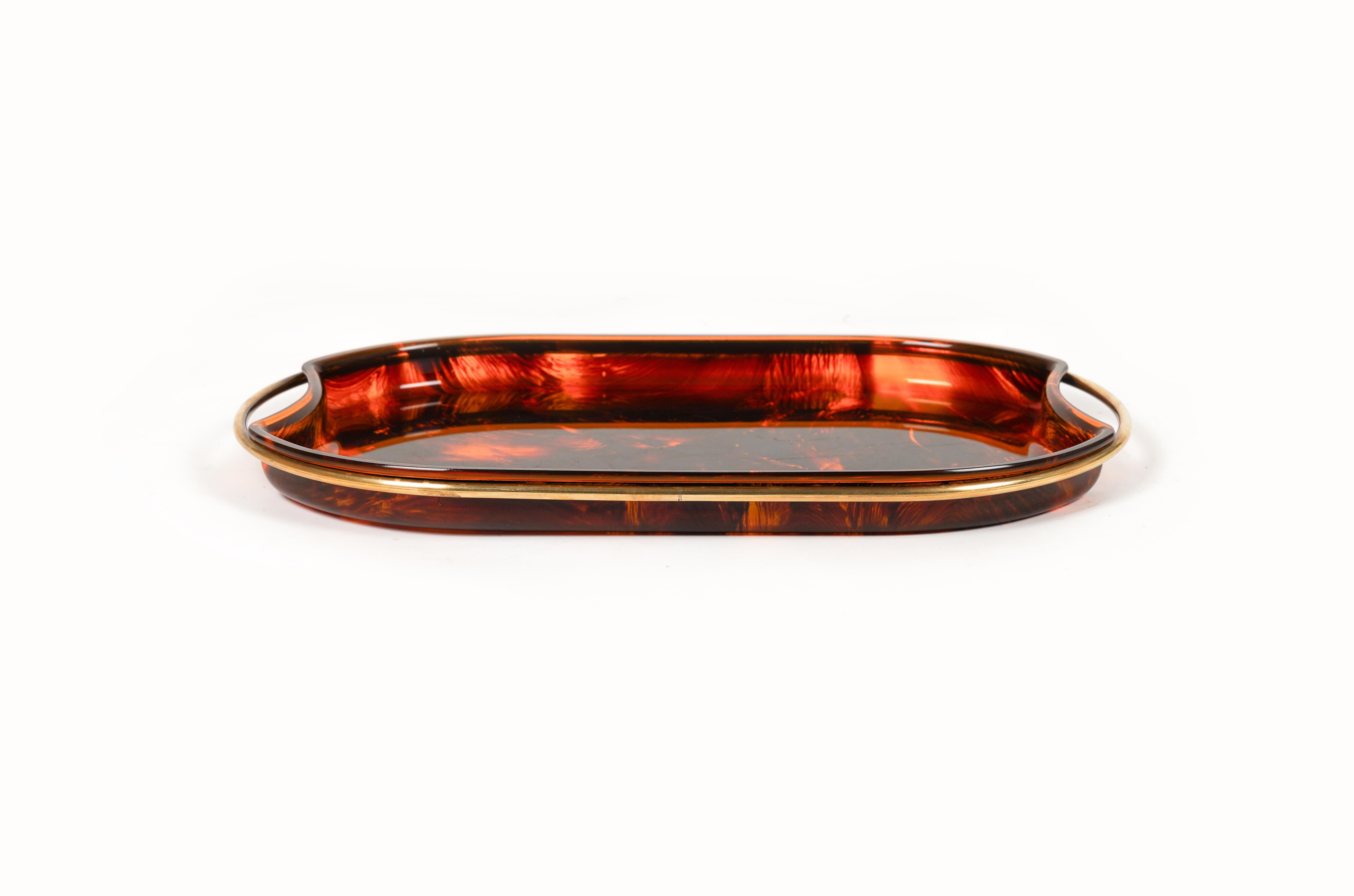 Oval Serving Tray in Effect Tortoiseshell Lucite & Brass by Guzzini, Italy 1970s For Sale 2