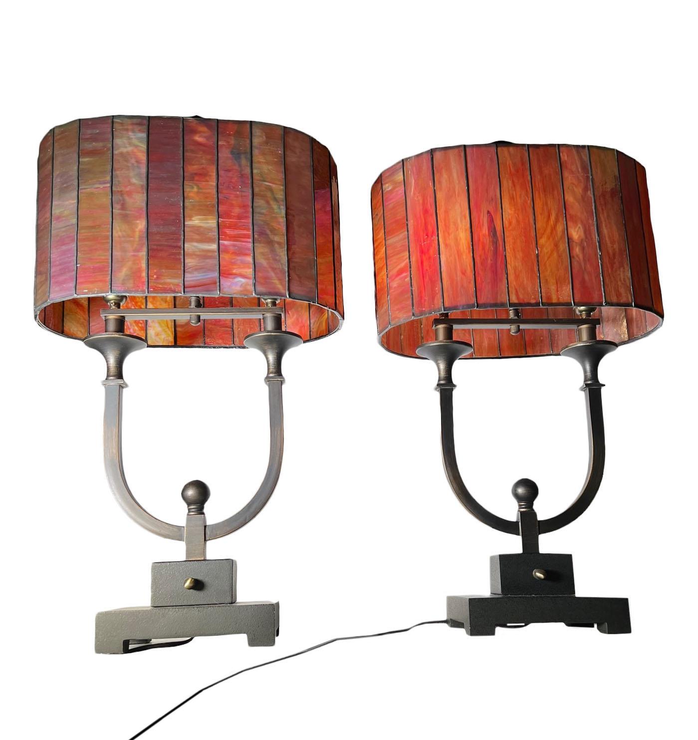 Lampes ovales en verre teinté en vente 3
