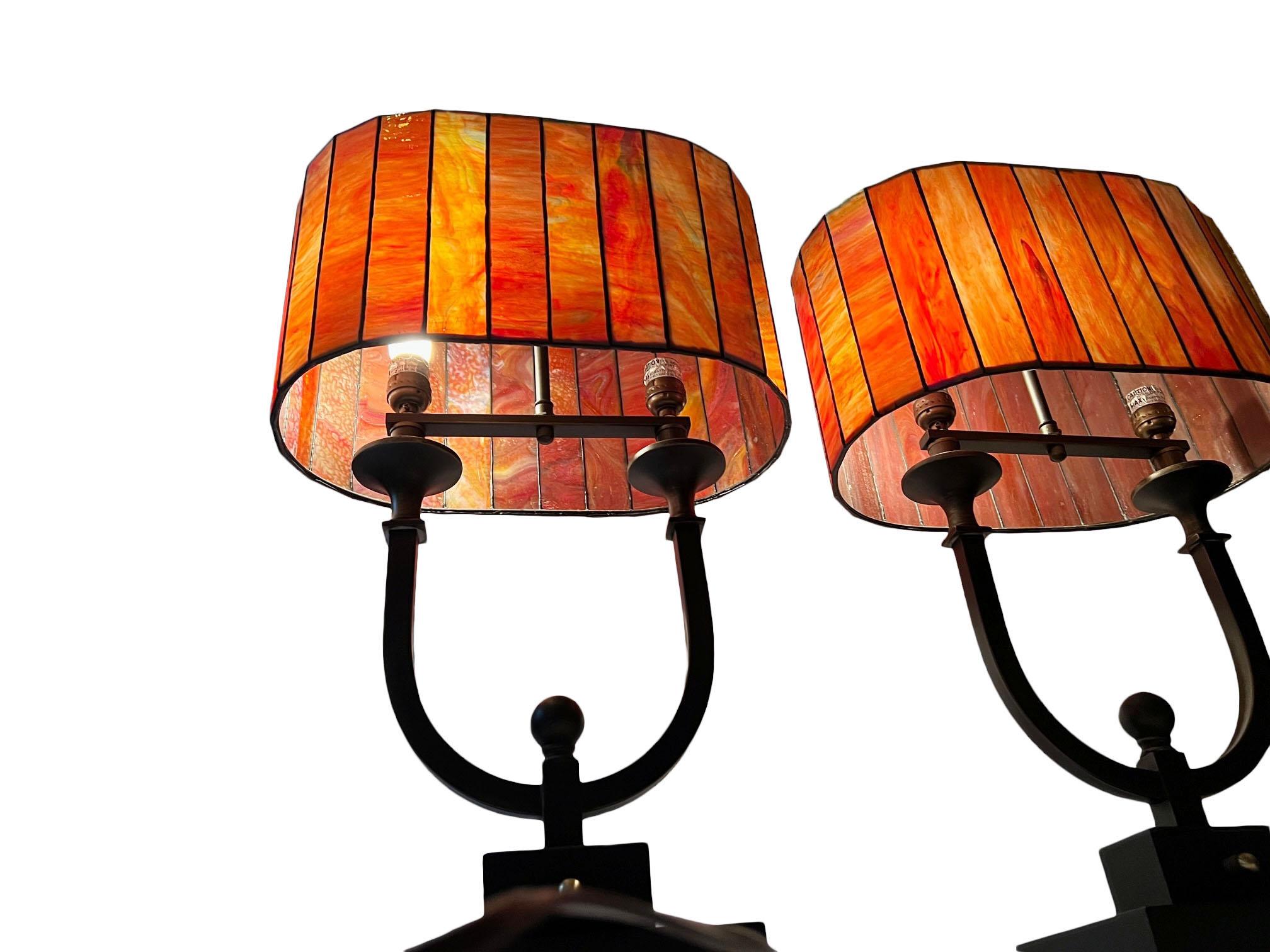 Lampes ovales en verre teinté en vente 4