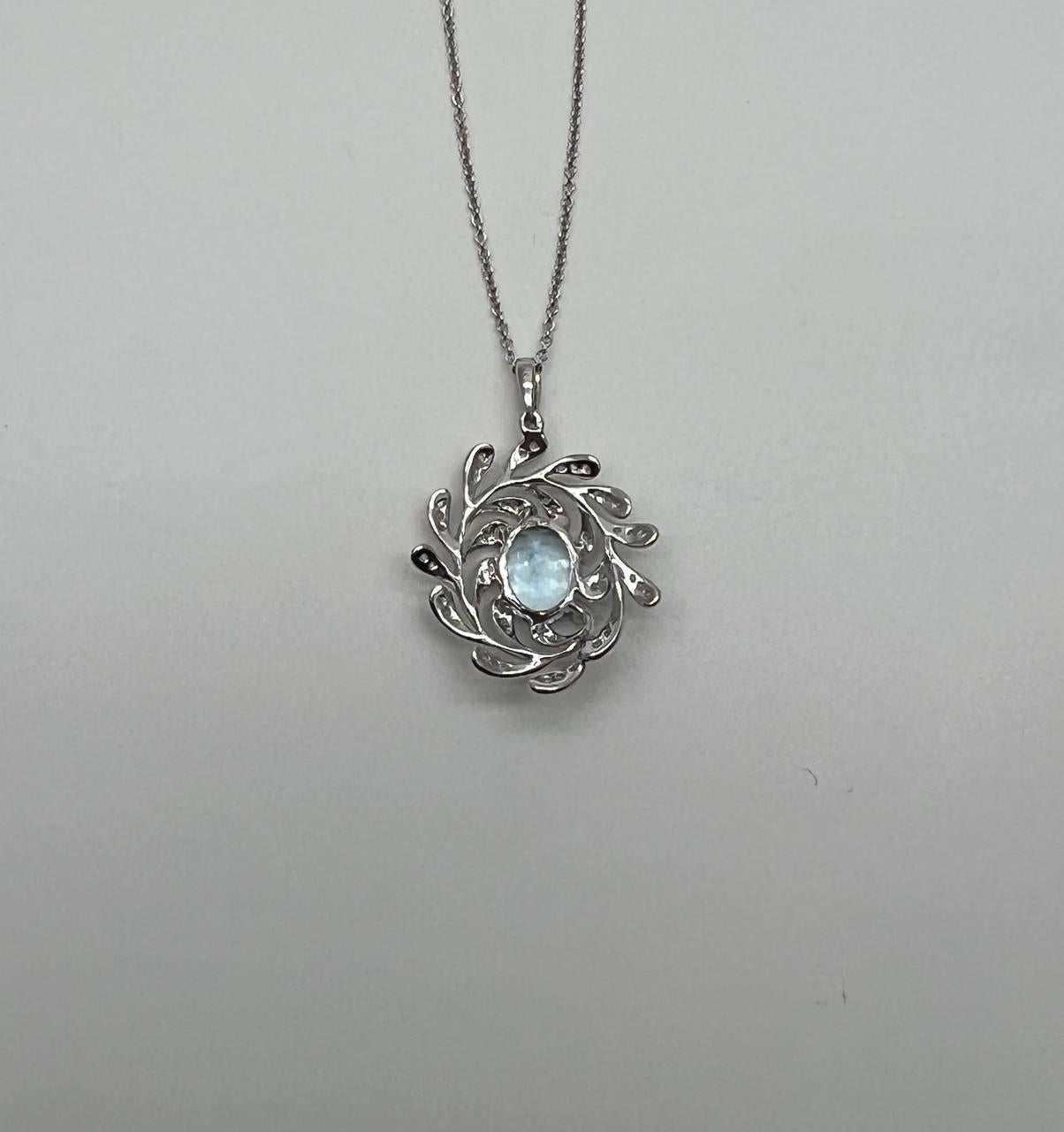 Oval Shape Blue Aquamarine Leaf Leaves 14K White Gold Diamond Pendant Necklace In New Condition For Sale In Oakton, VA