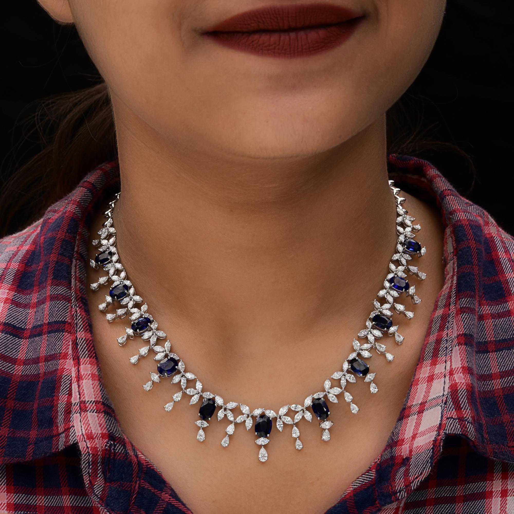 Oval Shape Blue Sapphire Necklace SI/H Diamond 18 Karat White Gold Jewelry For Sale 1
