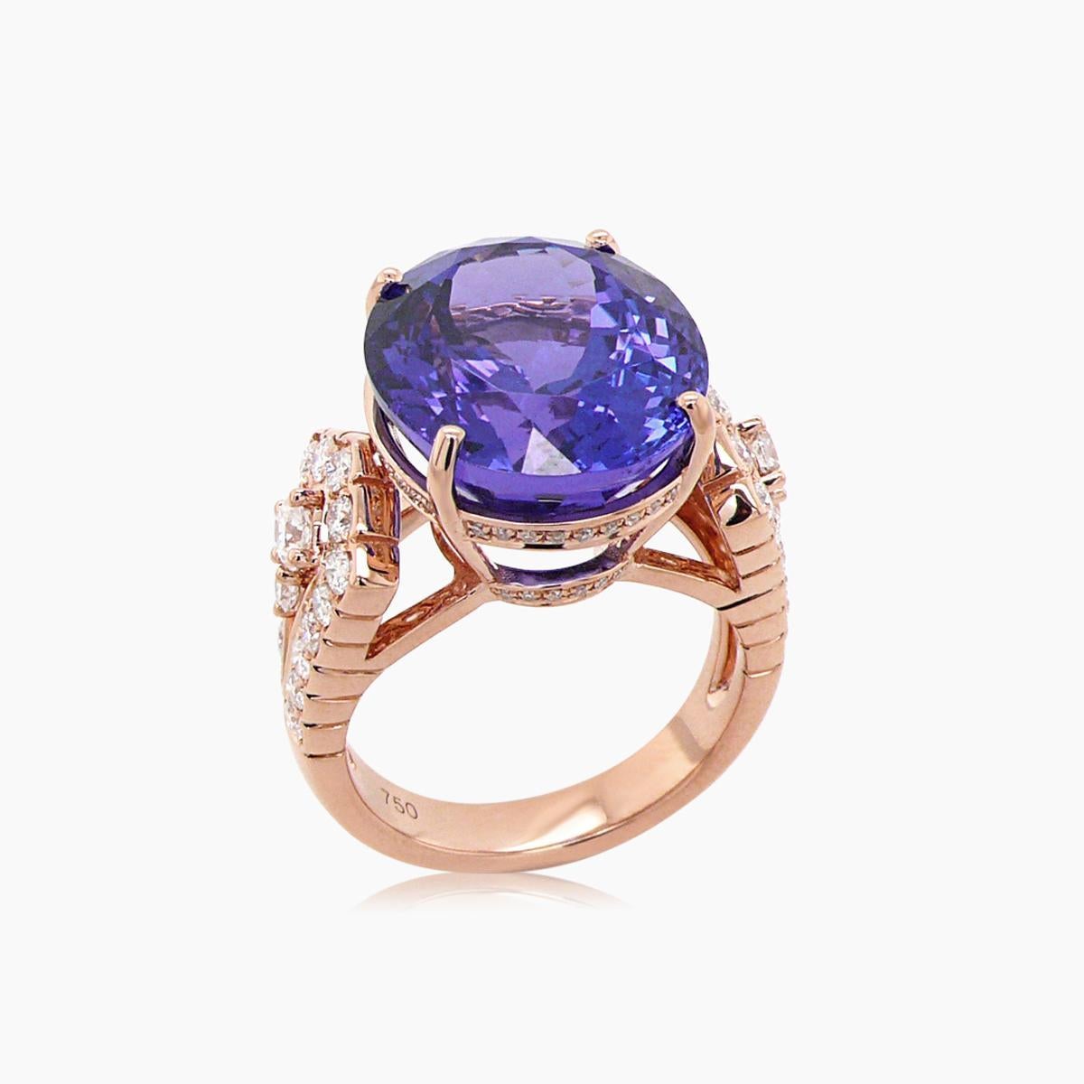 Dimensions: 2.30x1.60x3.00cm
Color: 18K Rose Gold
Materials:
