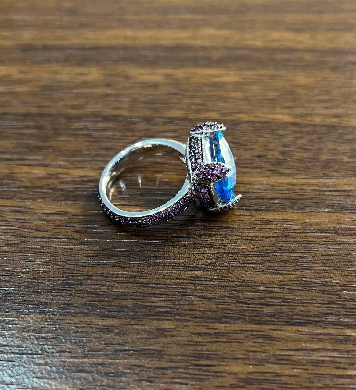 Women's Oval Shape Blue Topaz Pavé Set Pink Sapphires 14K White Gold Band Cocktail Ring For Sale