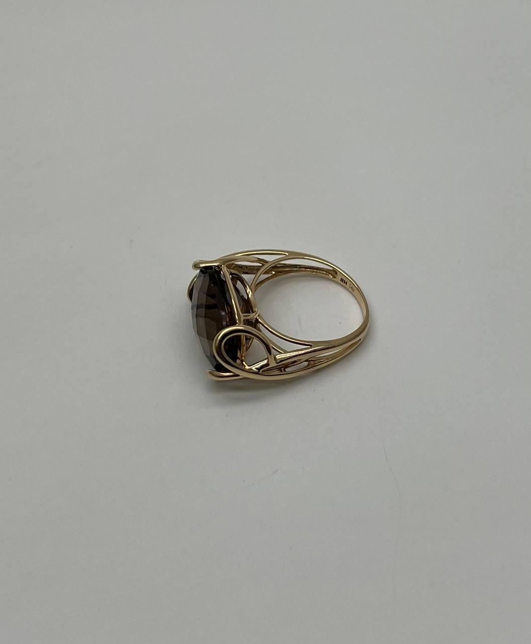 Oval Cut Oval Shape Brown Smoky Quartz 14K Yellow Gold Statement Cocktail Ring For Sale